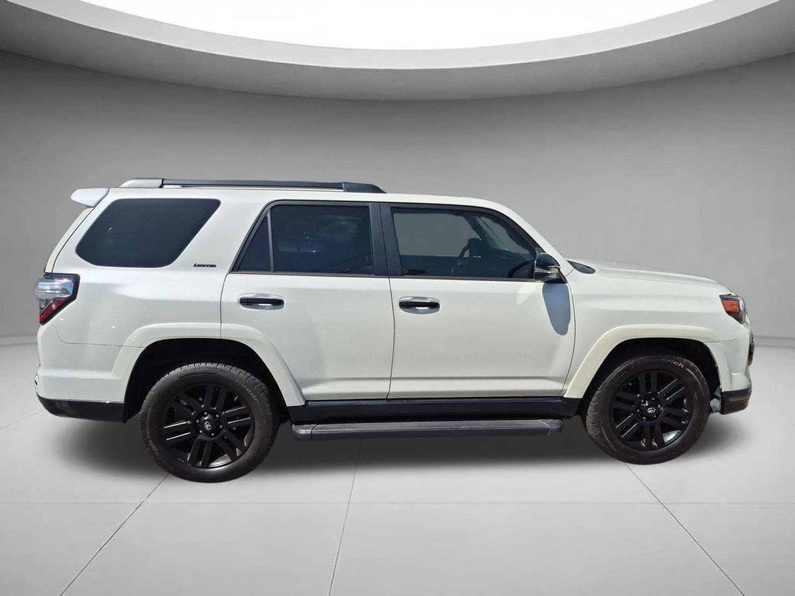 Used 2019 Blizzard Pearl Toyota Limited image 5