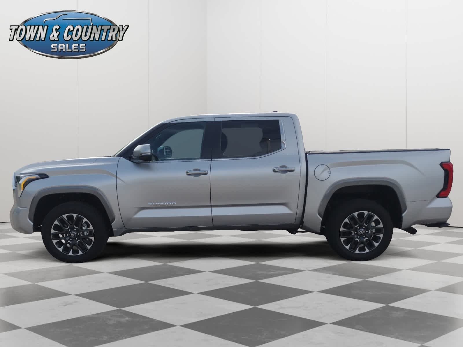 Used 2025 Celestial Silver Metallic Toyota Limited image 4