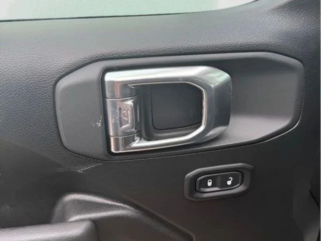 New 2026 Anvil Clearcoat Jeep Sport S image 17
