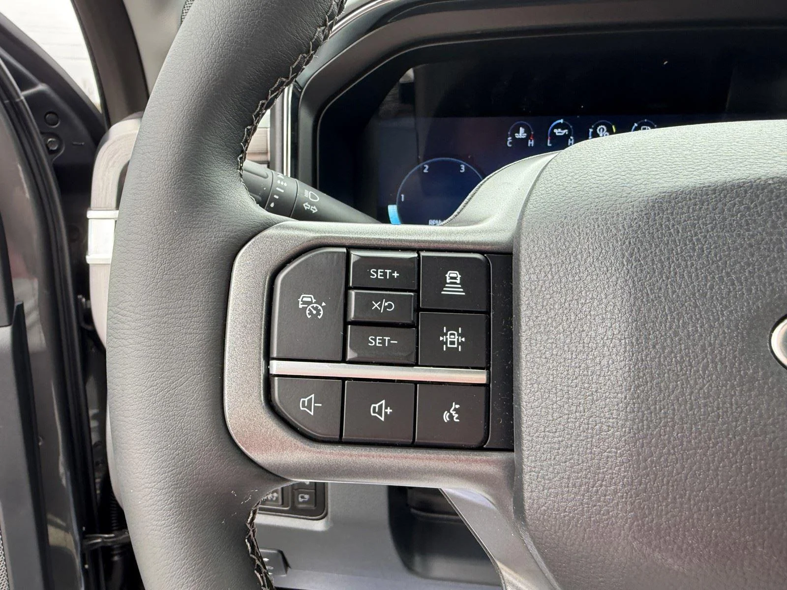 New 2026 Carbonized Gray Metallic Ford F-250® Lariat® image 21