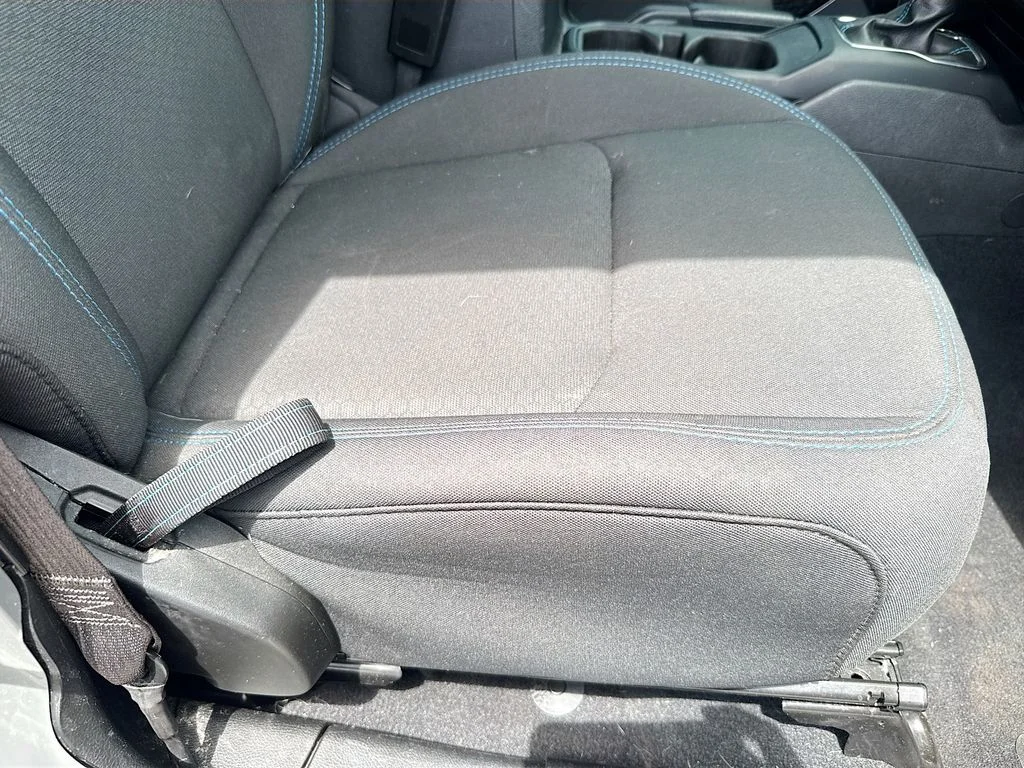Used 2023 Gray Jeep Rubicon 4xe image 34