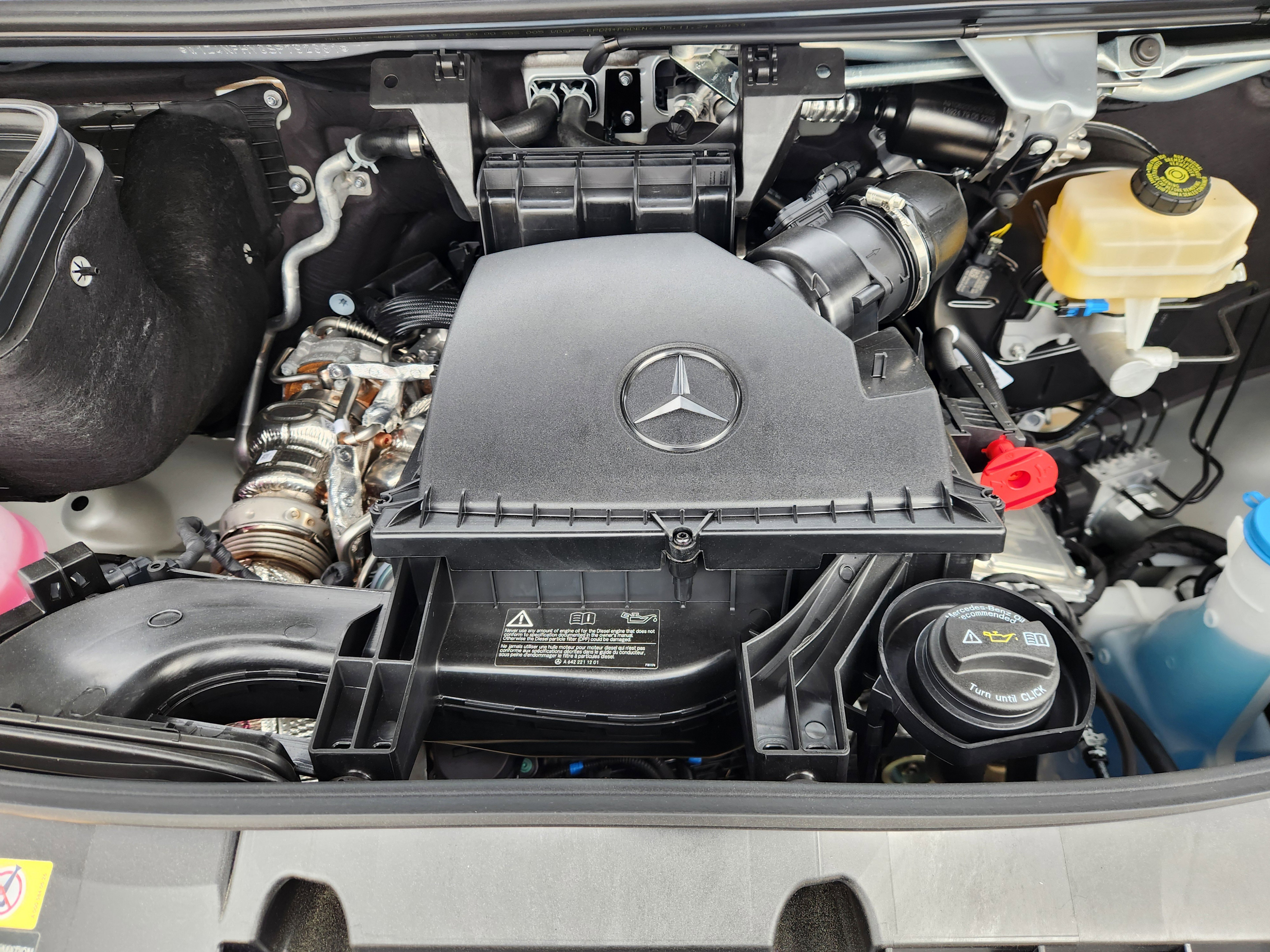 2025 Mercedes-Benz Sprinter Passenger Van Base - Photo 25