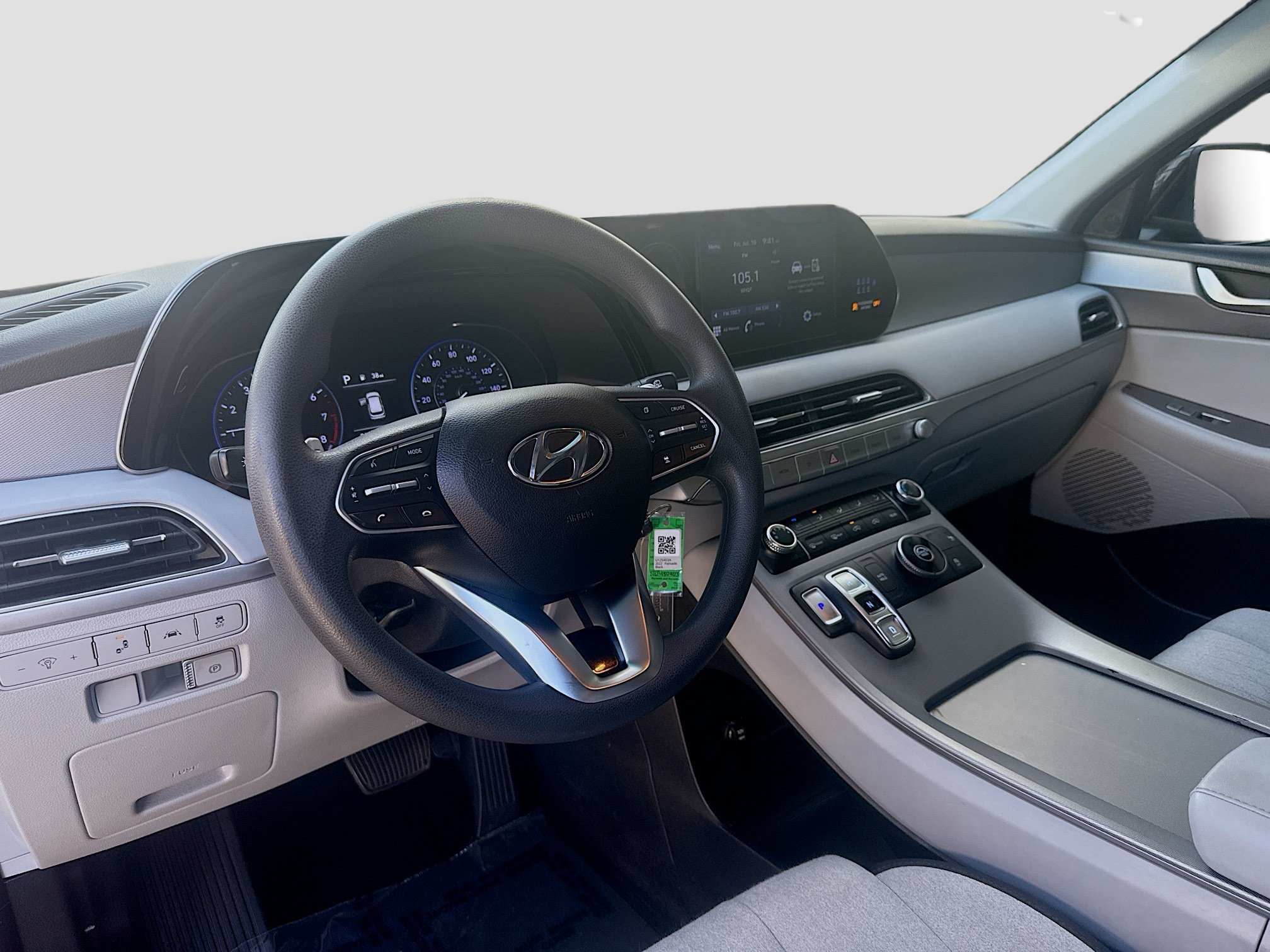 Used 2022 Abyss Black Pearl Hyundai SE image 7