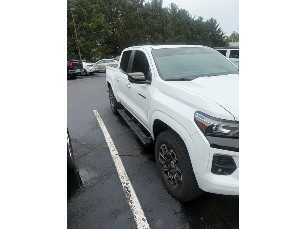 Used 2023 Summit White Chevrolet 4WD Z71 image 9