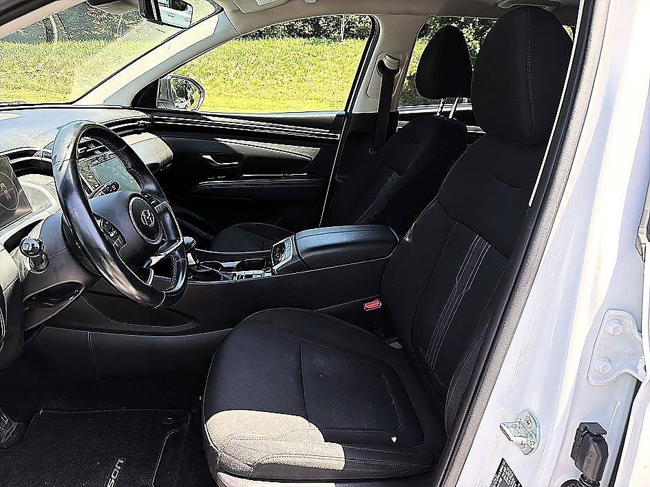 Used 2022 Quartz White Hyundai SEL image 12
