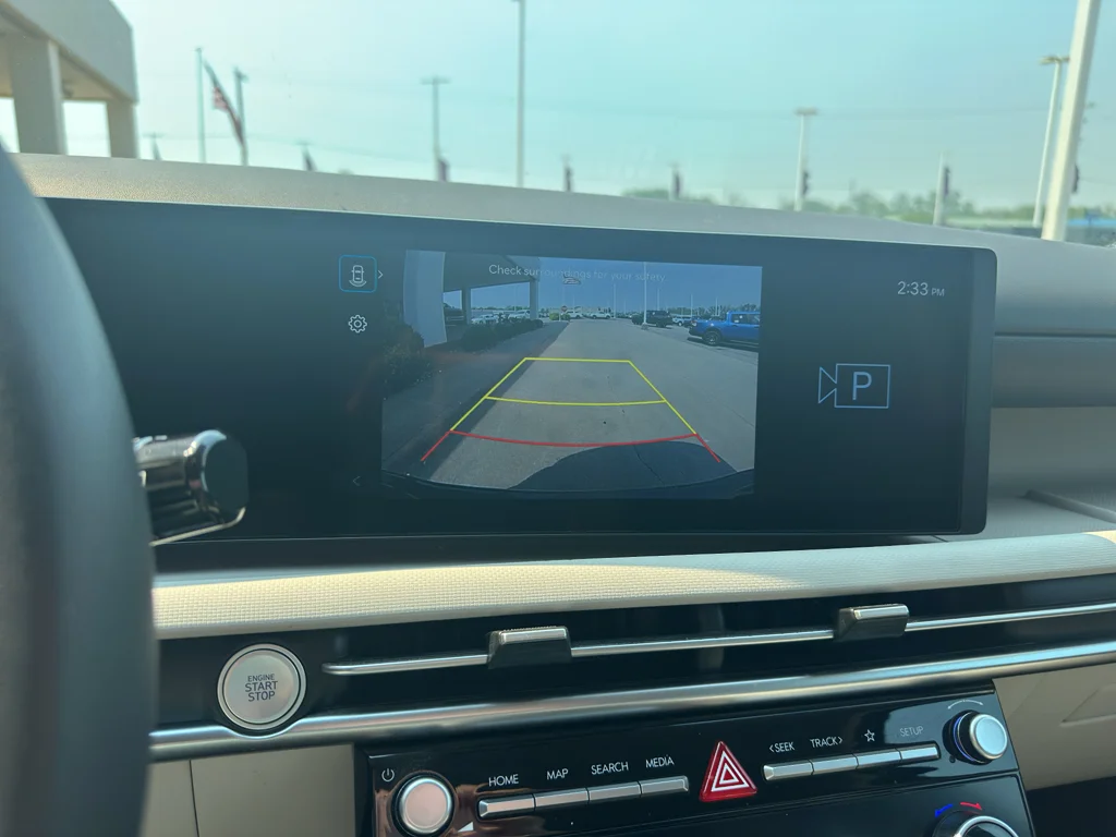 Used 2025 Atlantis Blue Hyundai SEL image 19
