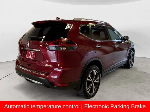 Used 2020 Red Nissan SV image 6