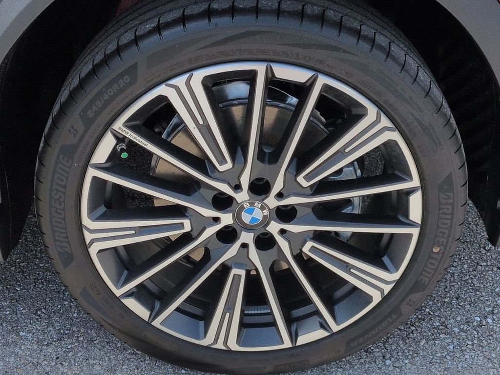 New 2026 Red Metallic BMW xDrive28i image 11