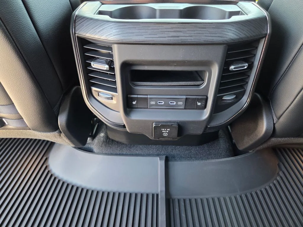 New 2026 Bright White Clear-Coat Exterior Paint RAM Laramie image 18