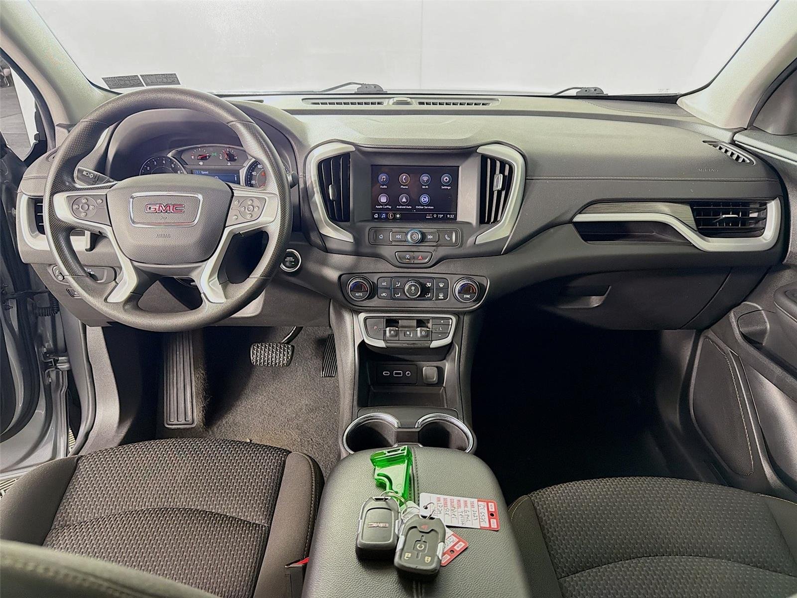 Used 2023 Sterling Metallic GMC SLE image 27
