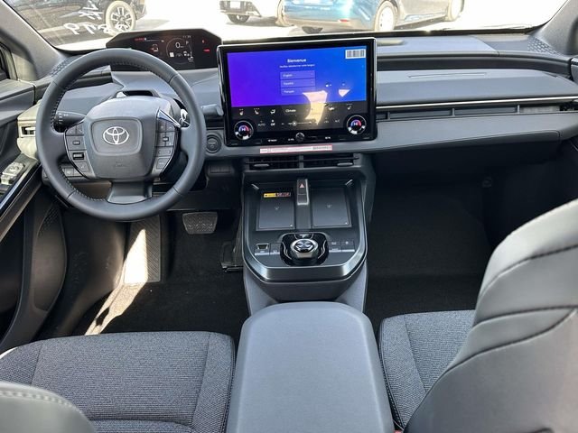 2026 Toyota bZ XLE - Photo 17