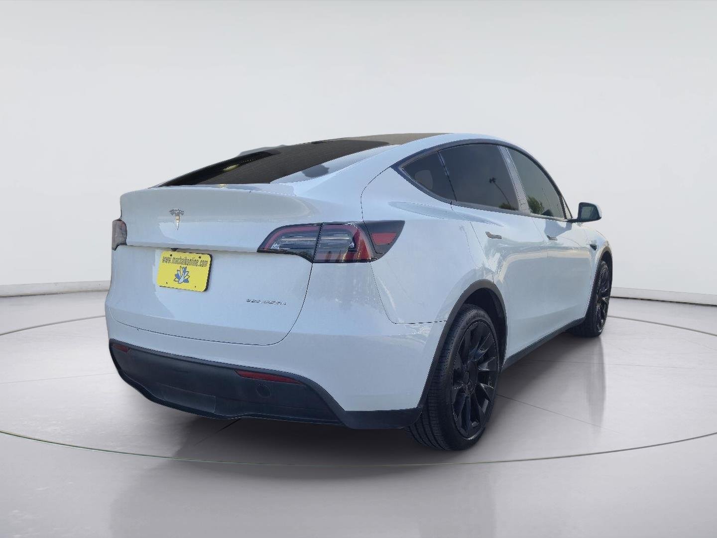 Used 2023 Pearl White Multi-Coat Tesla BASE image 5