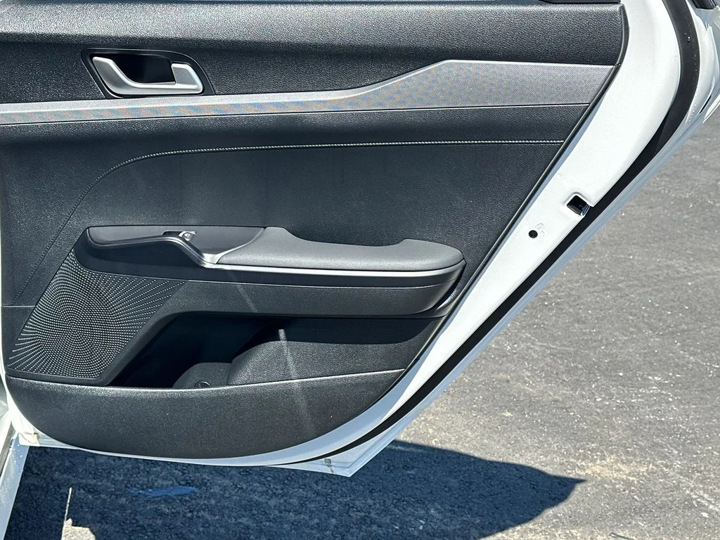 New 2026 White Kia LXS image 16