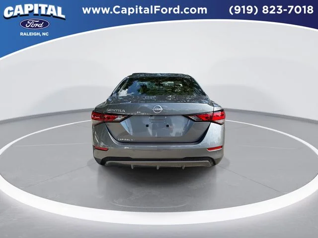 Used 2025 Gray Nissan SV image 7