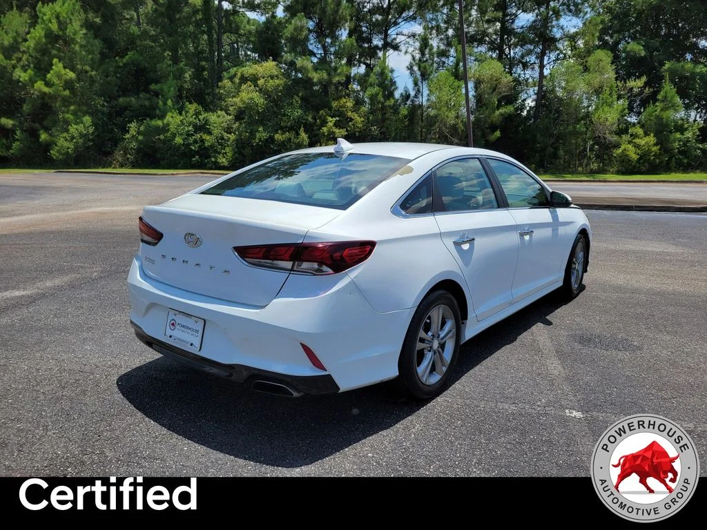 Used 2018 White Hyundai SEL image 6