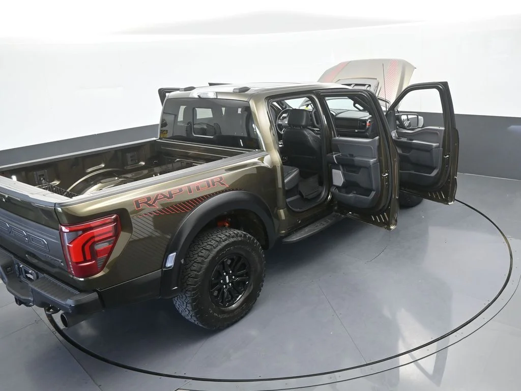 Used 2025 Green Ford Raptor image 76
