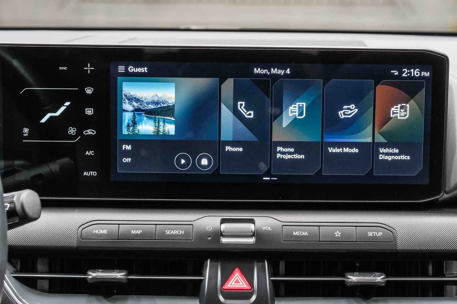 Used 2025 Snow White Pearl Kia EX image 17