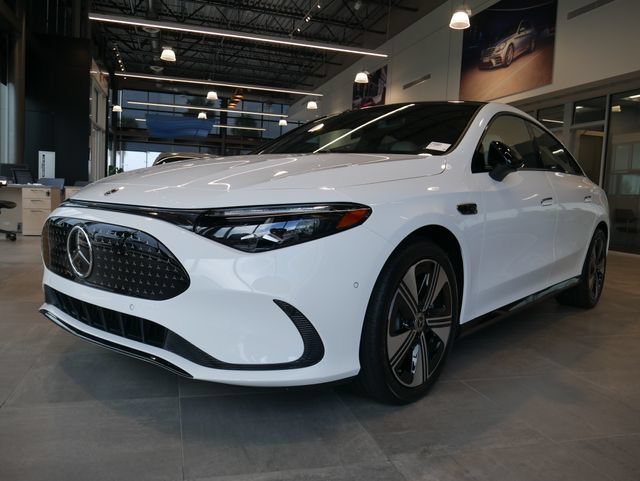 New 2027 Polar White Mercedes-Benz CLA 250+ image 29