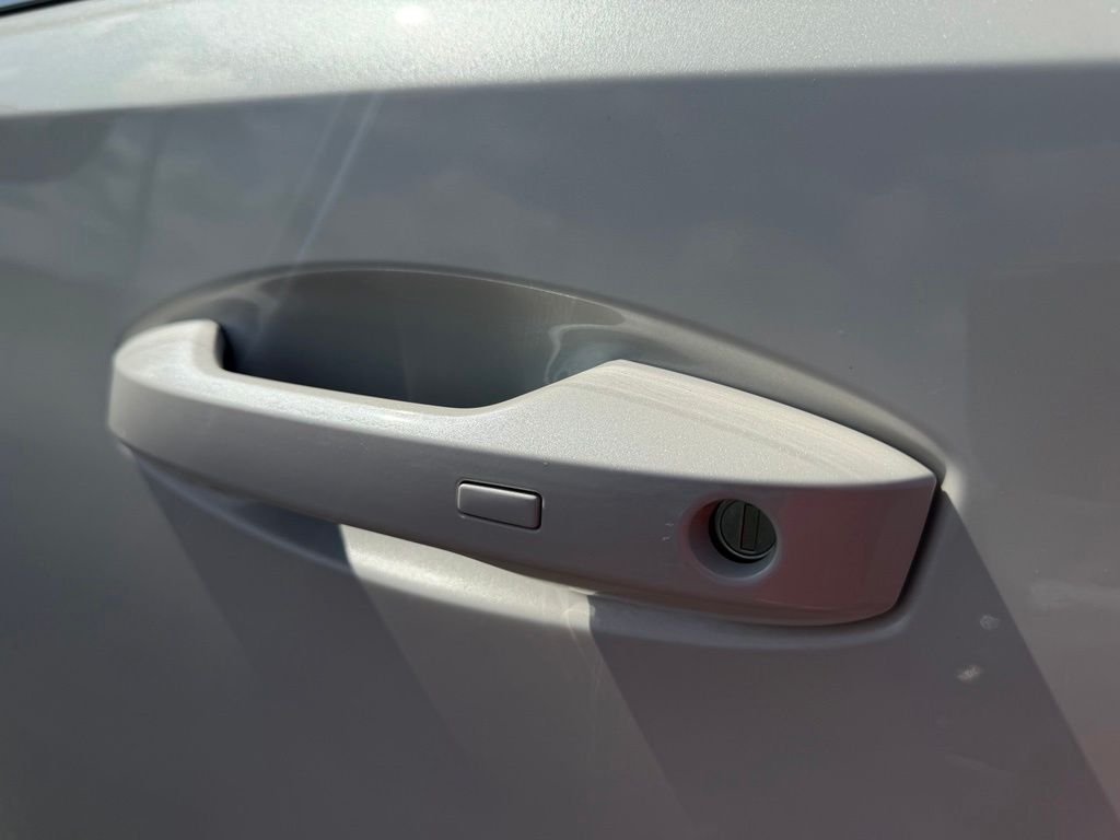 New 2026 Aspen White TriCoat Nissan SL image 10