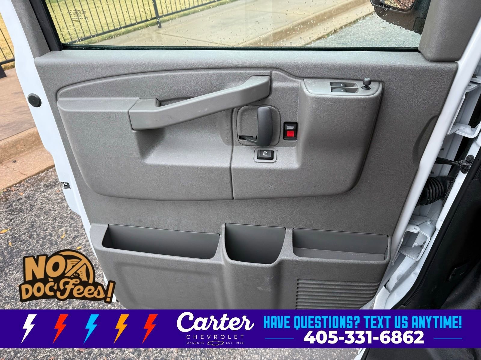 2025 Chevrolet Express Cargo Work Van - Photo 17