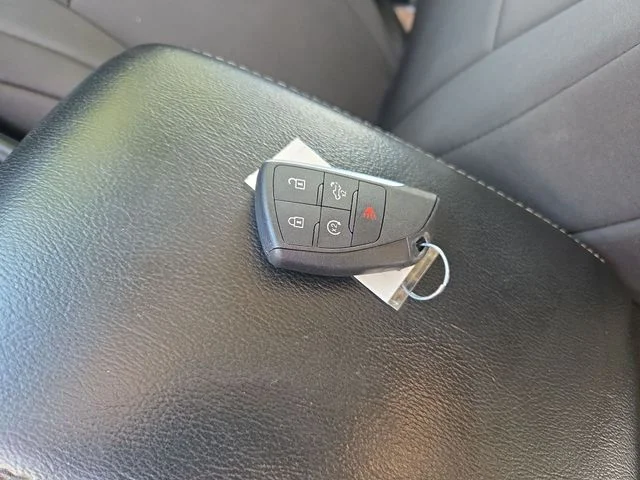 Used 2020 Black Jeep Overland image 22