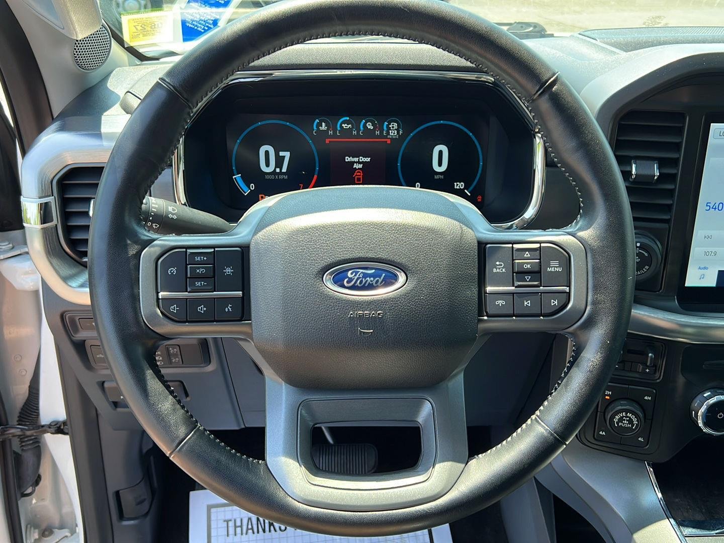 Used 2022 Star White Metallic Tri-Coat Ford LARIAT image 8