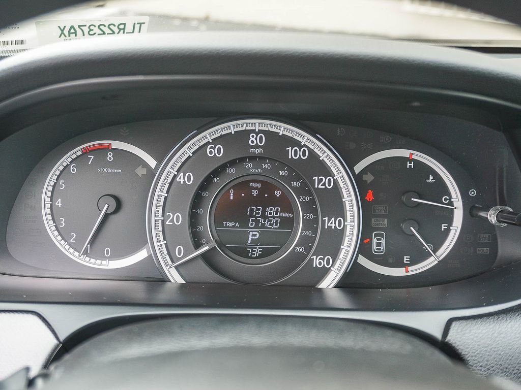 Used 2013  Honda LX image 21