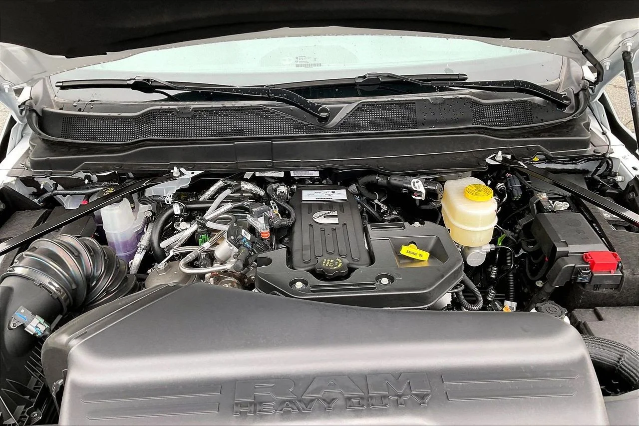 New 2026 Bright White Clearcoat RAM Big Horn image 35