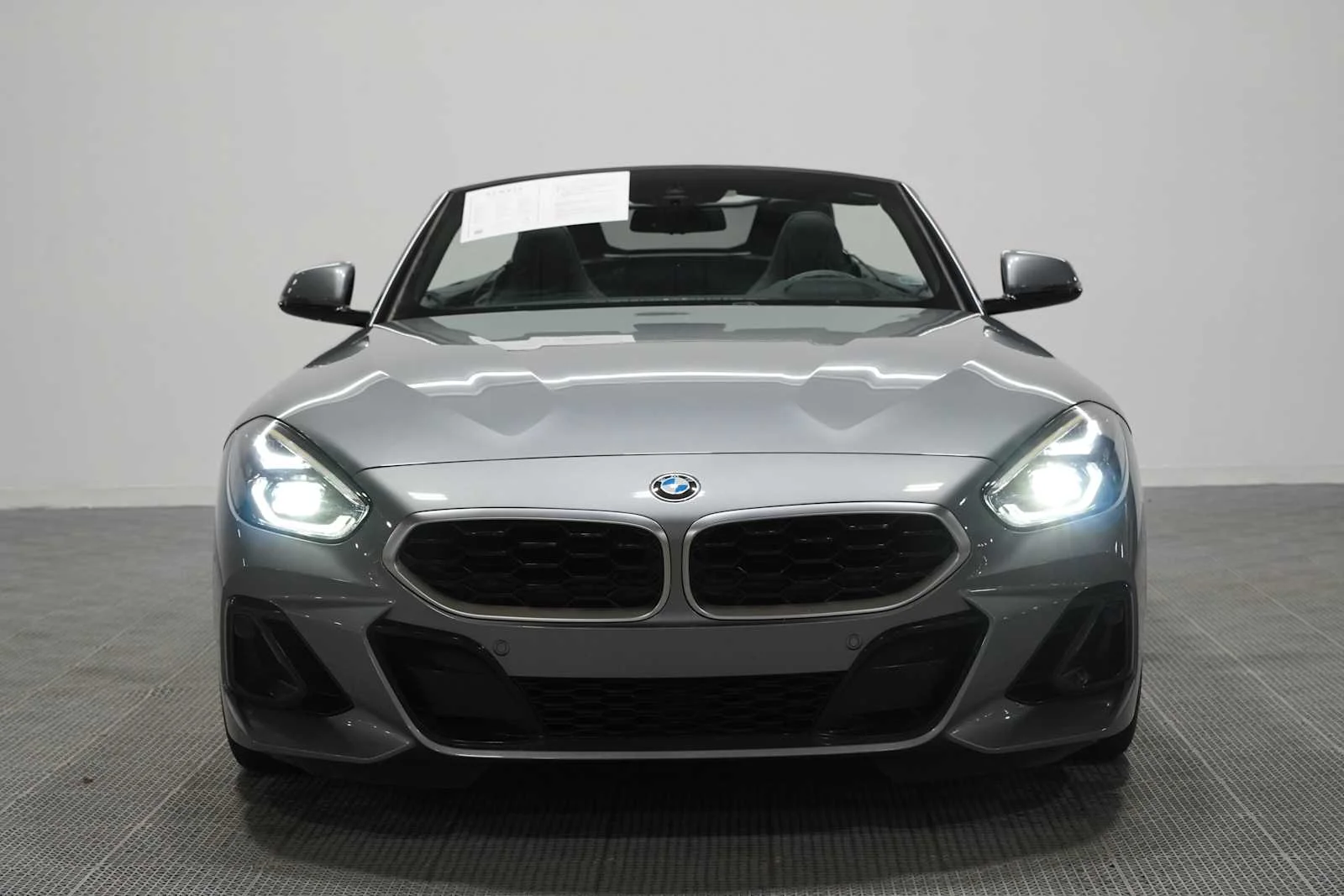 Certified Used 2026 Skyscraper Grey Metallic BMW sDrive30i image 2