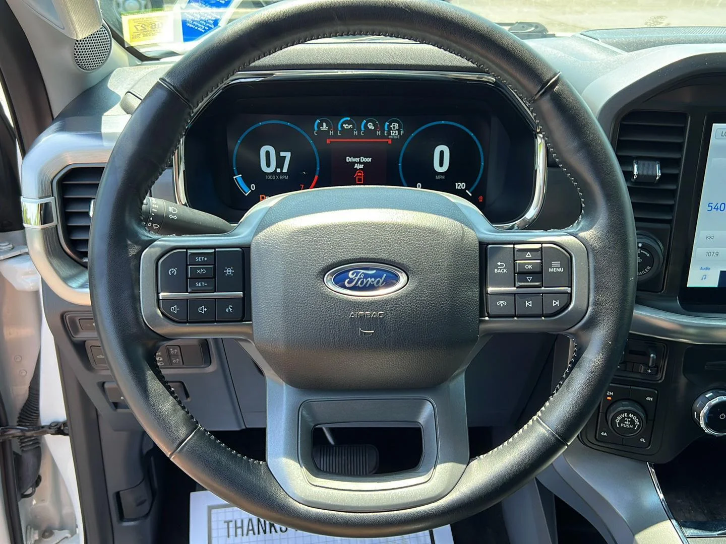 Used 2022 Star White Metallic Tri-Coat Ford LARIAT image 8
