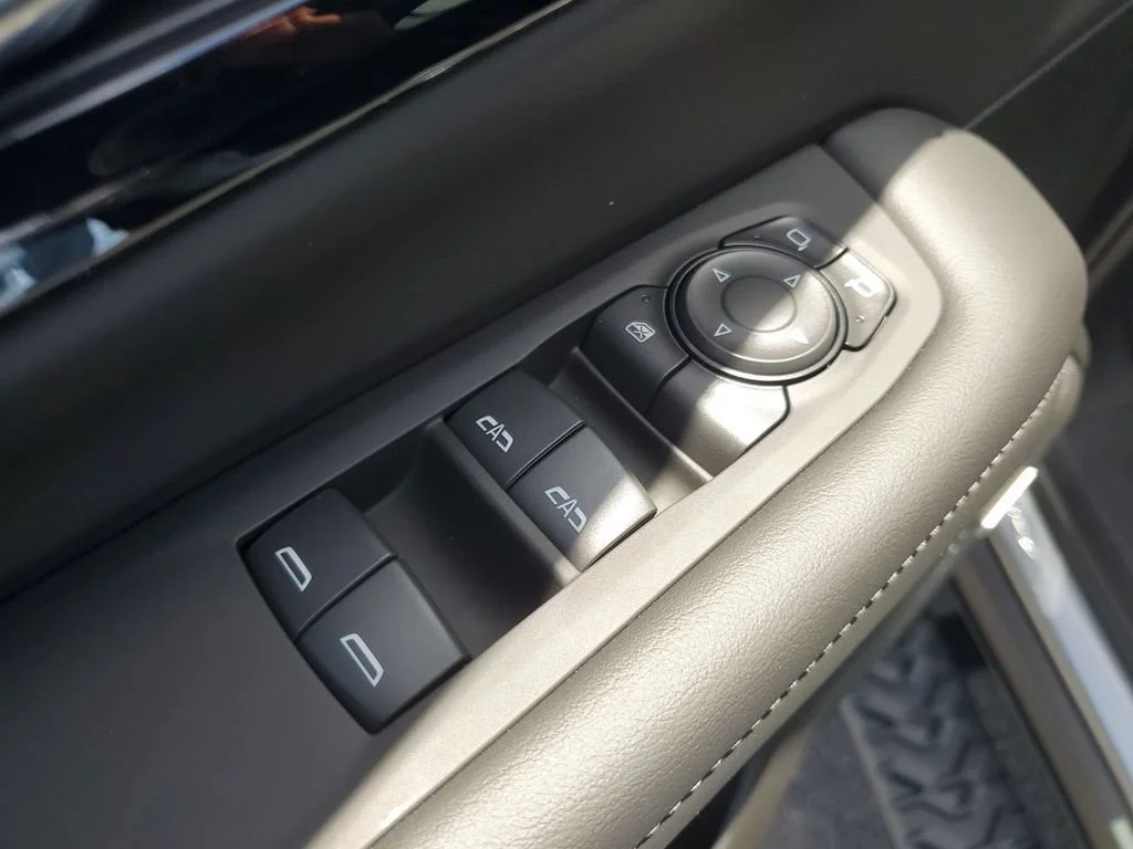 New 2026 Sterling Gray Metallic Chevrolet Z71 image 24