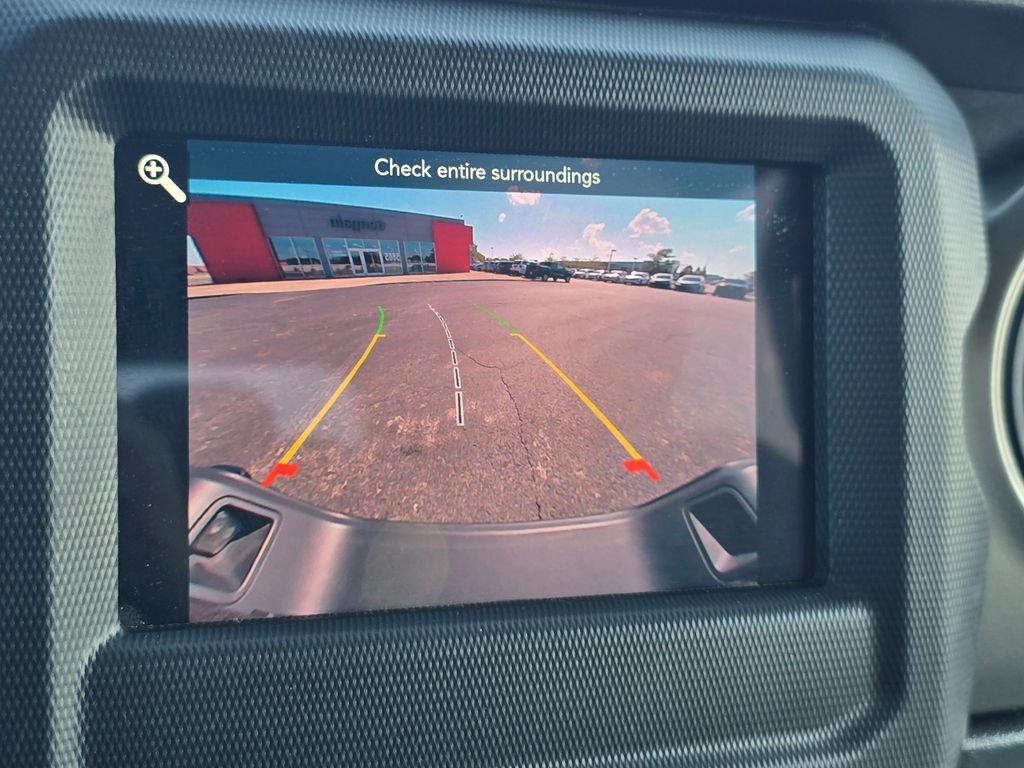Used 2023 Gray Jeep Sport S image 5