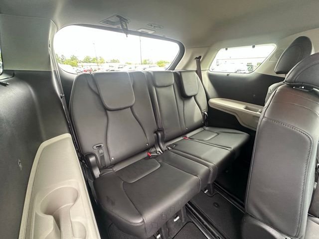 Used 2024 Blue Kia SX image 32
