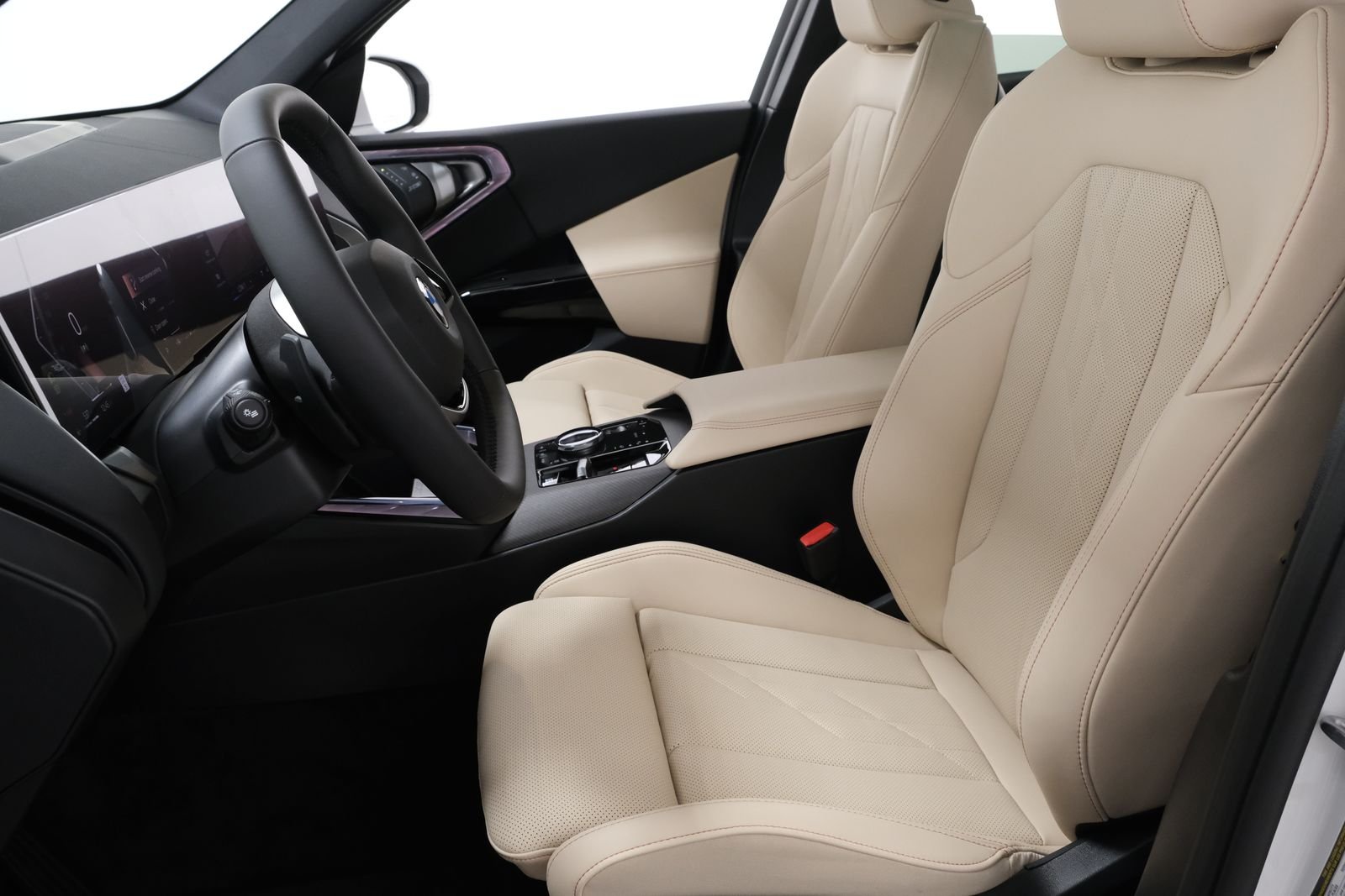 New 2026 Mineral White Metallic BMW 30 xDrive image 28