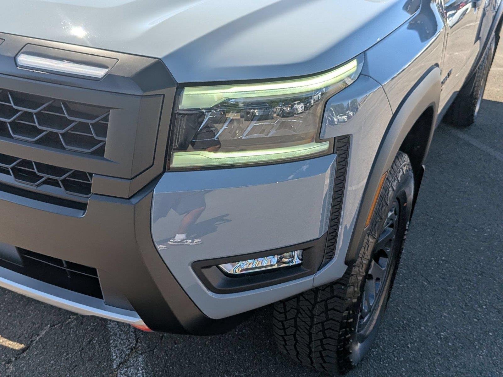 New 2027 Boulder Gray Pearl Nissan Crew Cab PRO-4X® image 9