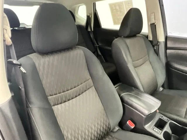 Used 2017 Black Nissan SV image 15