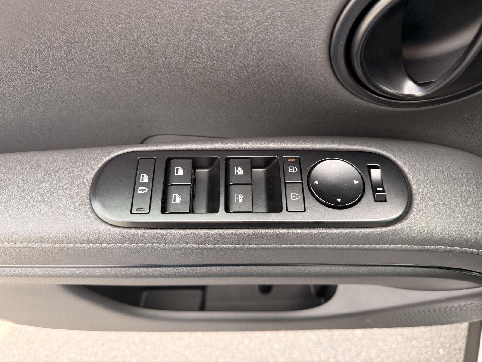 2026 Hyundai Palisade XRT Pro - Photo 13
