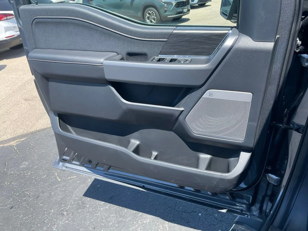 New 2026 Carbonized Gray Metallic Ford Lariat® image 57