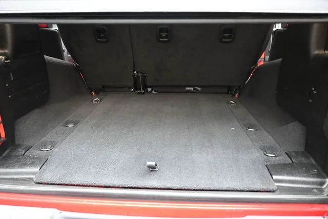Used 2018 Red Jeep Unlimited Sport S image 14
