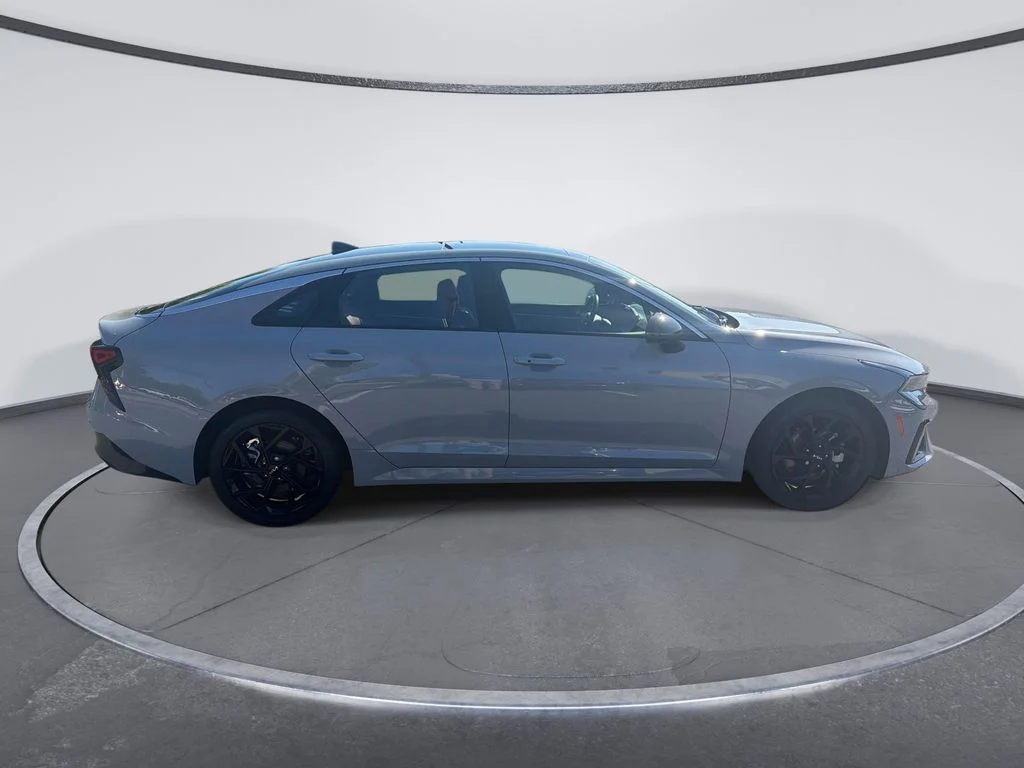 Used 2026 Gray Kia GT-Line image 8