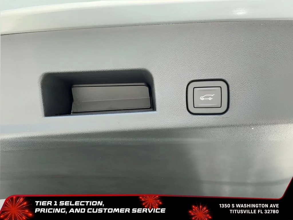 New 2026 Sterling Metallic GMC Denali Ultimate image 23