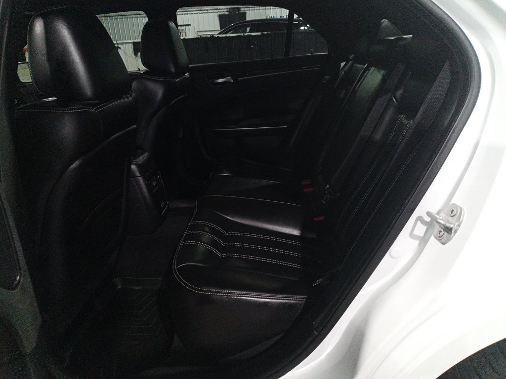 Used 2022 White Chrysler S image 14