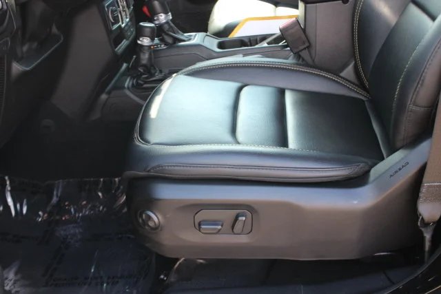 Used 2024 Black Jeep Sport S image 22