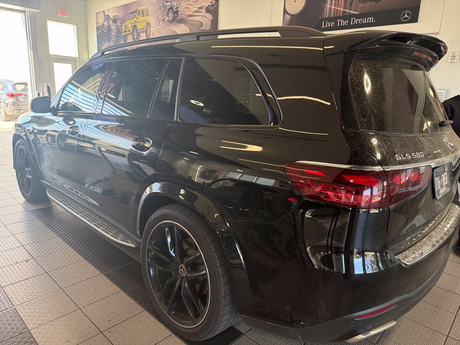 Certified Used 2025 Black Mercedes-Benz GLS 580 image 4