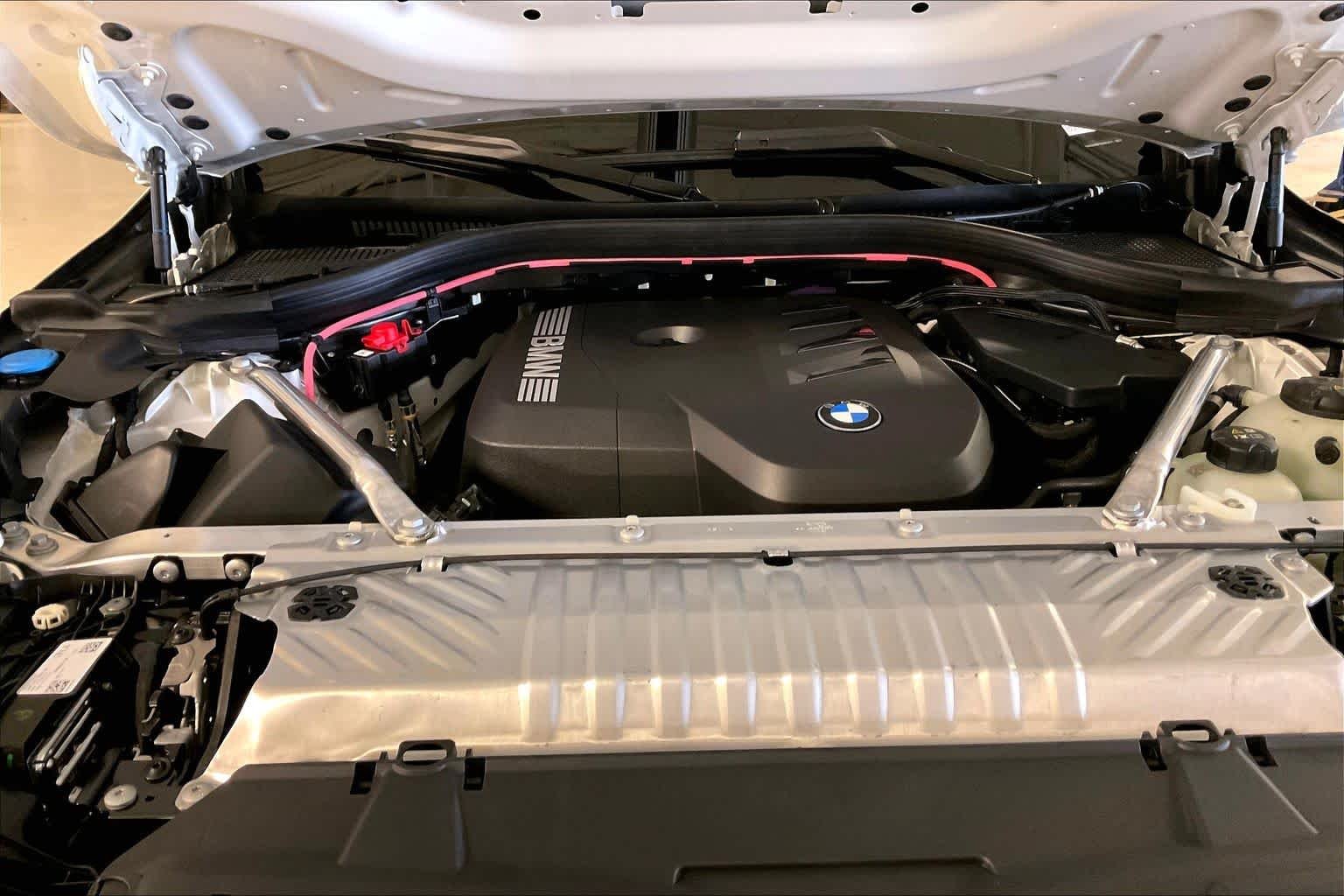 New 2026 Alpine White BMW 30 xDrive image 16