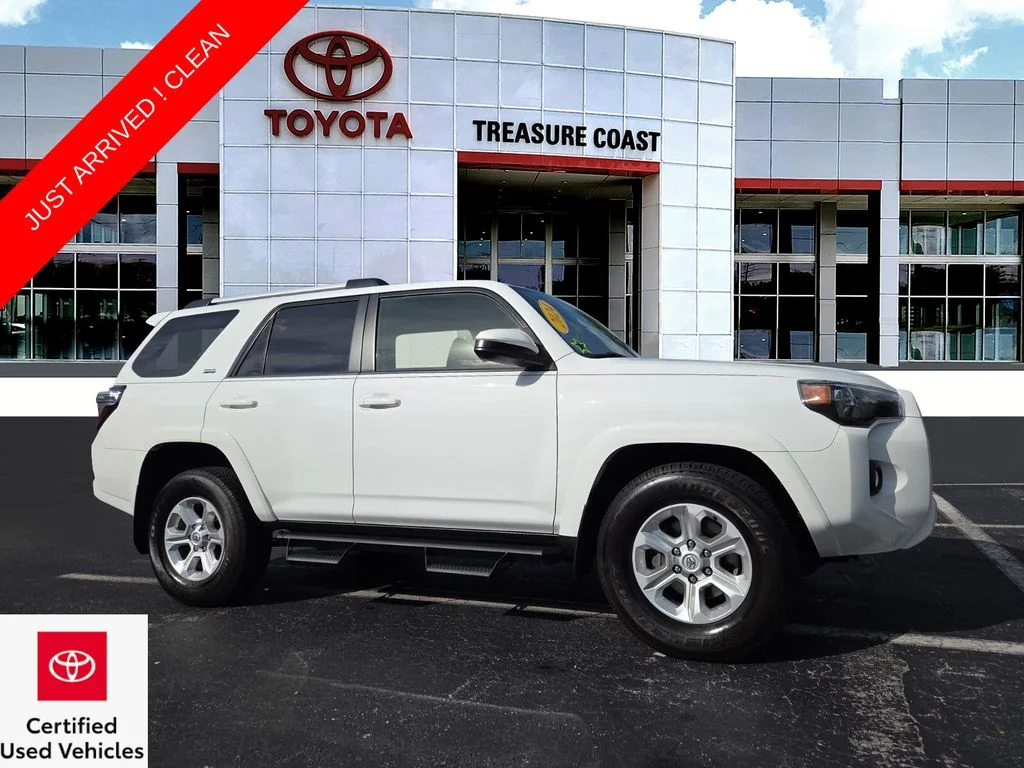 2024 Toyota 4Runner SR5 RWD V6's photo