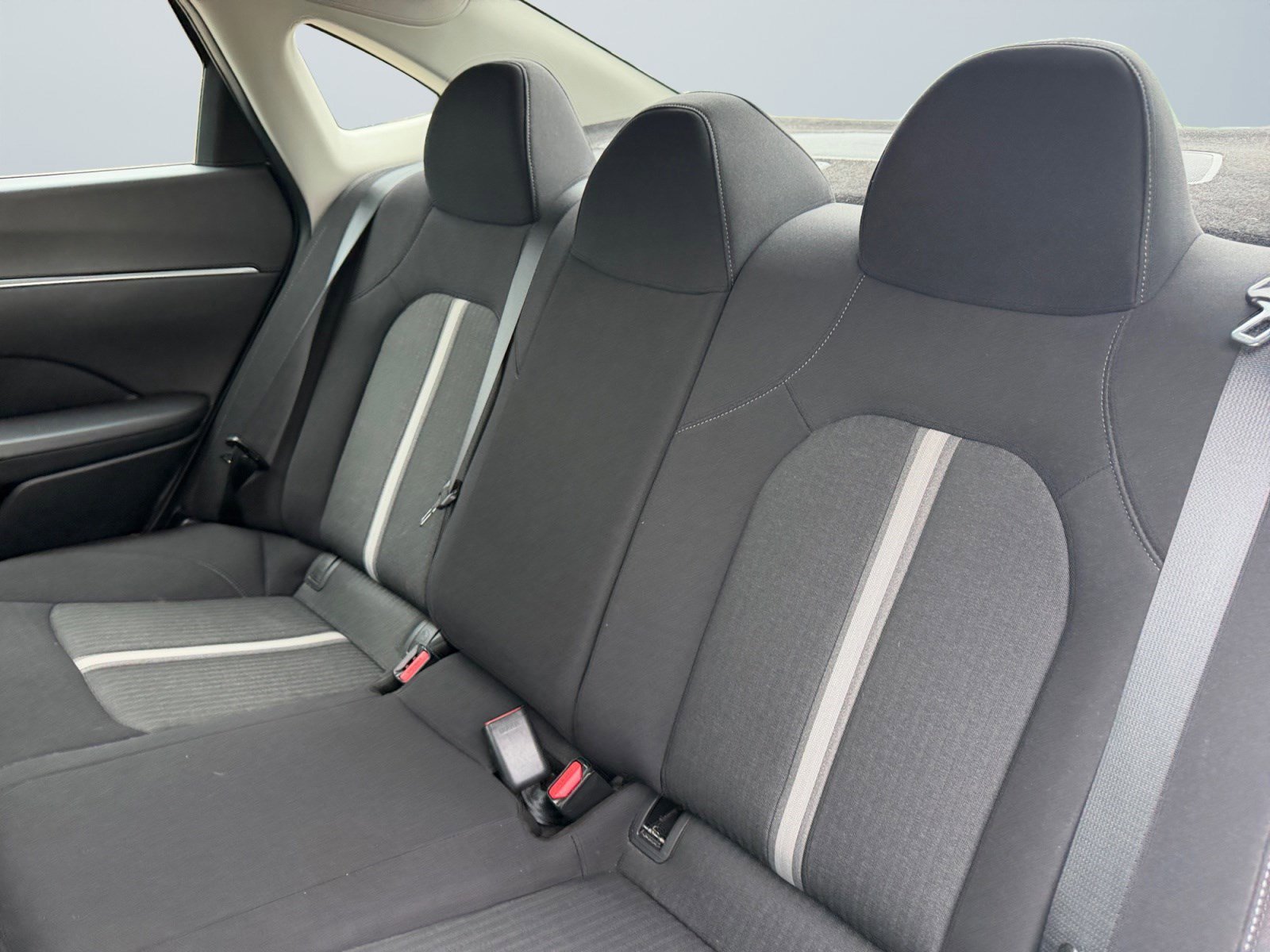 Used 2023 Curated Silver Hyundai SEL image 13
