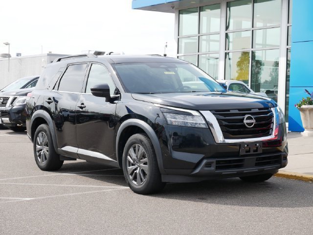 Used 2022 Black Nissan SV image 23
