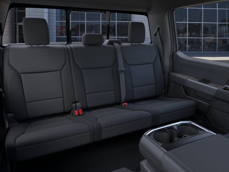 New 2026 Carbonized Gray Metallic Ford XLT image 11