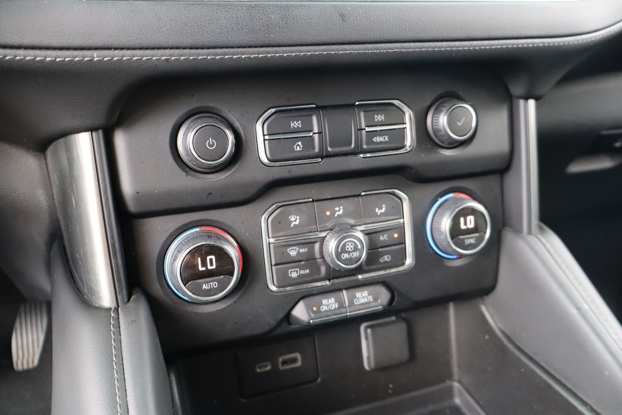 Used 2021 Gray Chevrolet LS image 21